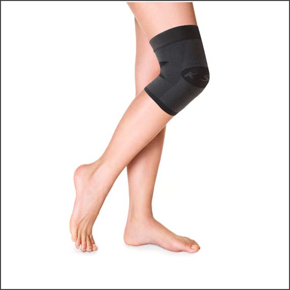 KS7 Knee Compression Sleeve stabilizes and provides lightweight support. The wide thigh band and gel stabilizers keep the sleeve in place without slipping or rolling. 